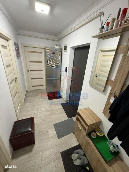 Apartament cu 2 camere decomandat în Valea Lupului
