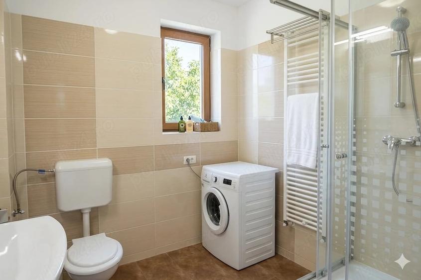 Apartament cu 3 camere decomandat în Băneasa
