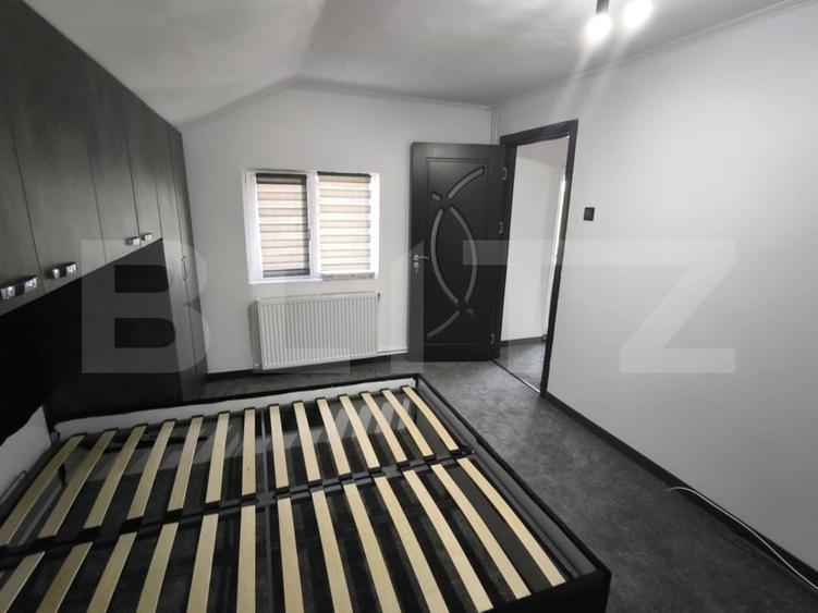 Casă individuală cu 3 camere cu Canalizare în Lascăr Catargiu