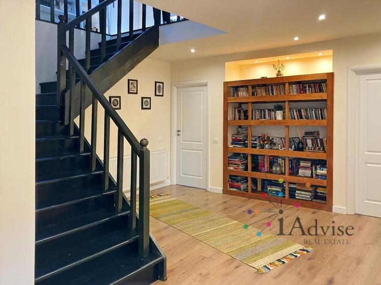 Casă individuală cu 6 camere cu Canalizare în Sânpetru