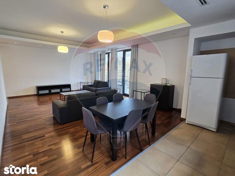 Apartament cu 4 camere decomandat, mobilat în Pipera