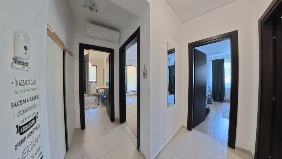 Apartament cu 2 camere decomandat, mobilat în Central