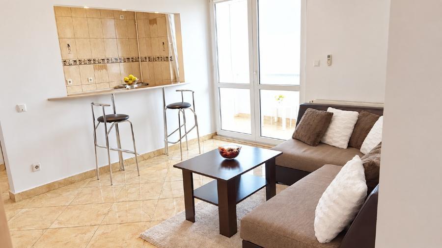 Apartament cu 2 camere semidecomandat în Unirii