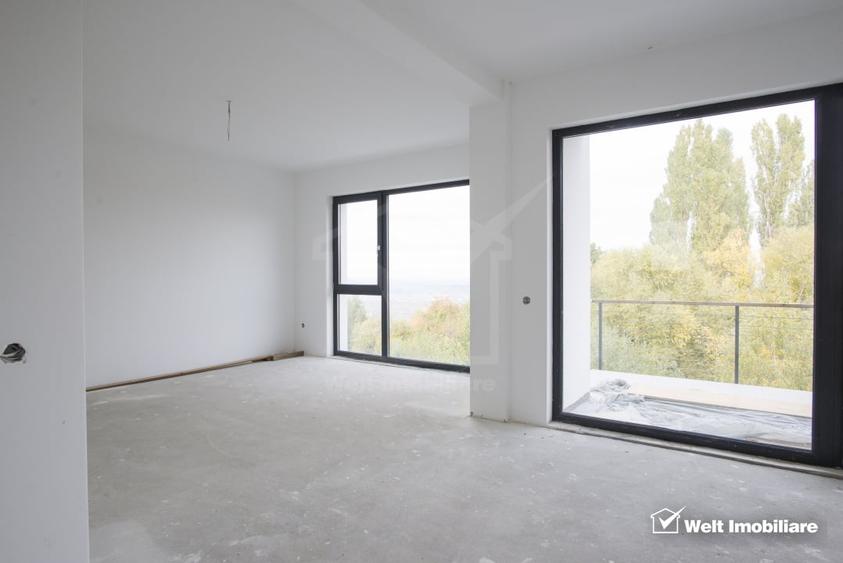 Casă individuală cu 4 camere cu Garaj în Feleacu
