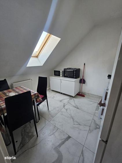 Apartament cu 2 camere decomandat în Complex Studențesc