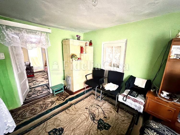 Casă individuală cu 4 camere cu Teren 2099 Mp în Popricani