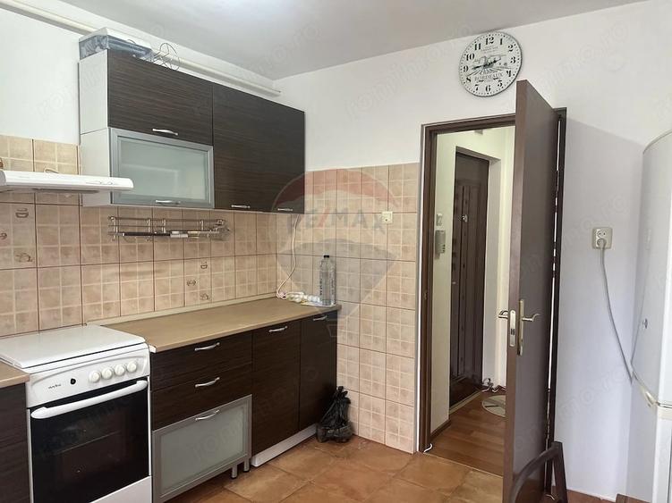 Apartament cu 2 camere semidecomandat în Mărăței