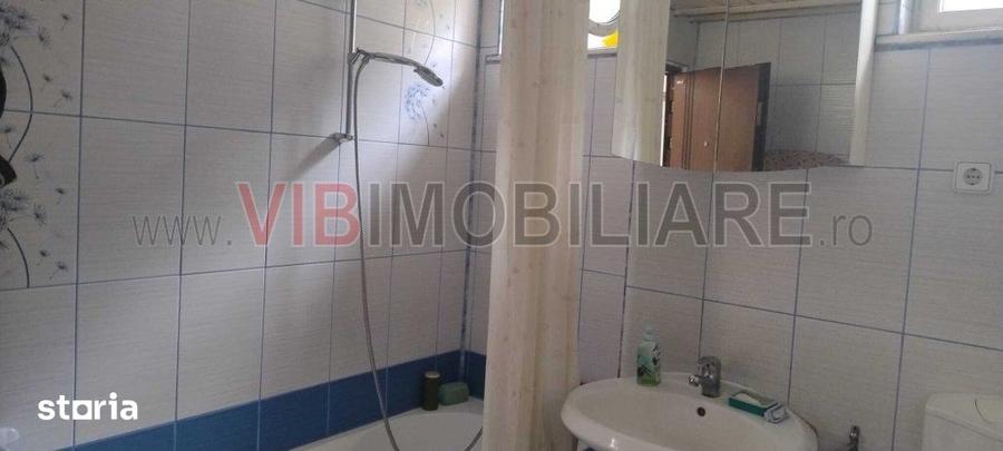 Apartament cu 6 camere în Central