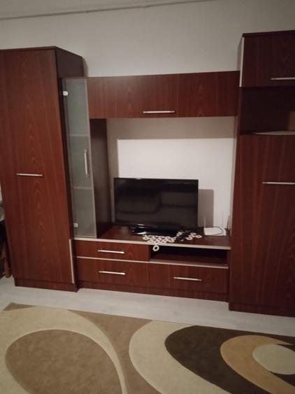 Garsonieră decomandată în Exterior Vest