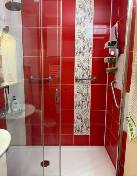Apartament cu 2 camere decomandat în Decebal