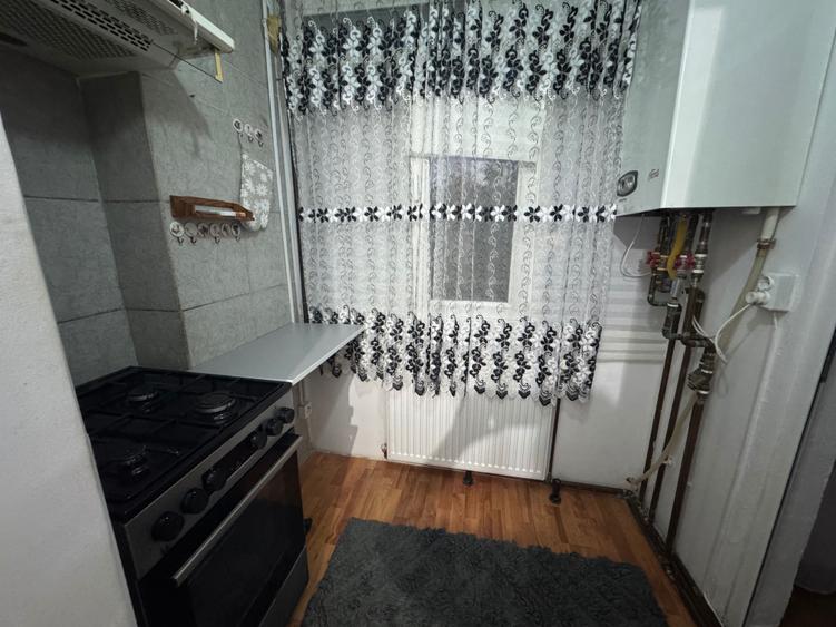 Apartament cu 2 camere decomandat în Filipeștii de Pădure