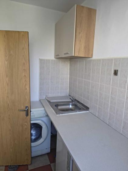 Inchiriez garsoniera,CF1,Teiul Doamnei - D-na Ghica -direct proprietar - 4