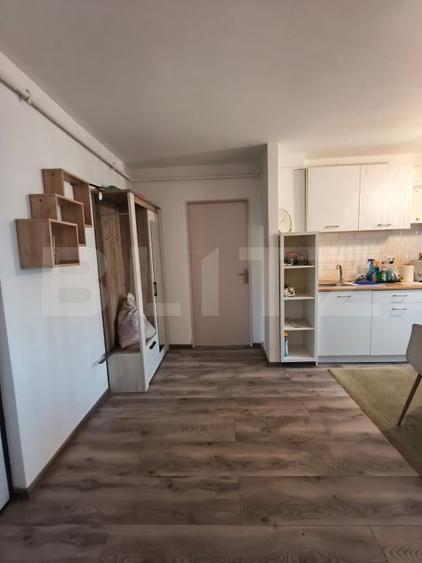 Apartament cu 3 camere decomandat, mobilat în 1 Mai