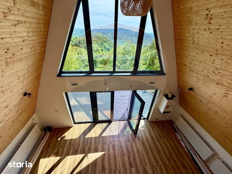 Casă cu 3 camere cu Teren 1400 Mp în Moțăieni