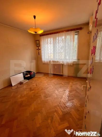 Apartament cu 3 camere, ultracentral, semidecomandat - Suceava (Suceava) - 8