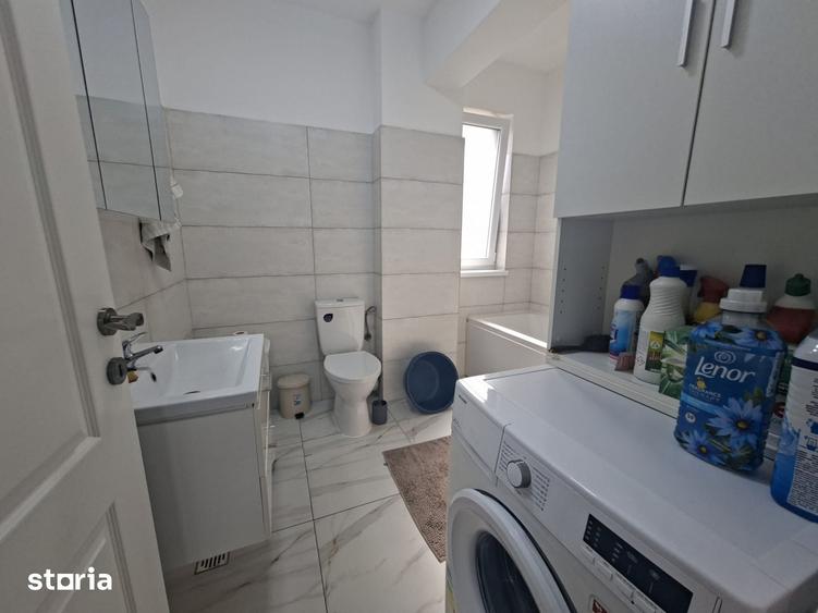 Apartament cu 2 camere decomandat în Miroslava