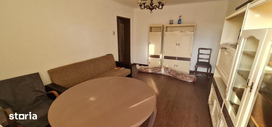 Marasesti- langa Scala- apartament cu 2 camere, etaj 3 - 3