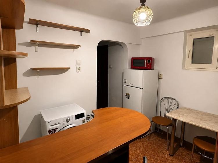 Apartament cu 2 camere semidecomandat în Doamna Ghica
