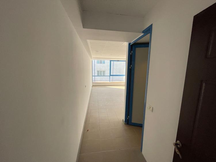 Spațiu comercial, de 380 mp, în Calea Severinului