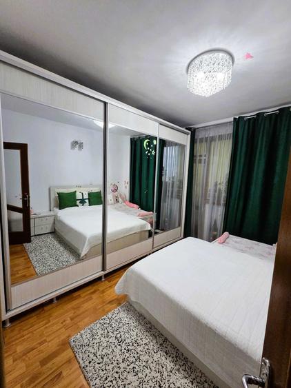 Apartament cu 2 camere decomandat în Năvodari Tabără