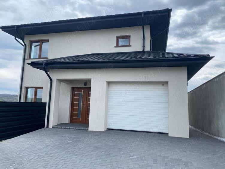 Casă cu 3 camere cu Teren 470 Mp în Central