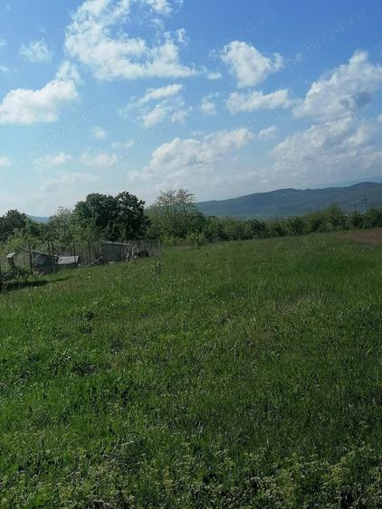 Teren de 1890 mp, în Budești