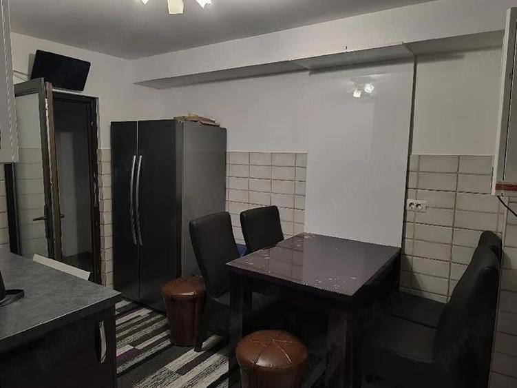 Apartament cu 4 camere decomandat în Obcini