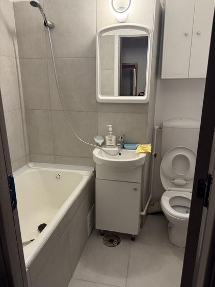 Casă cu 2 camere în Central
