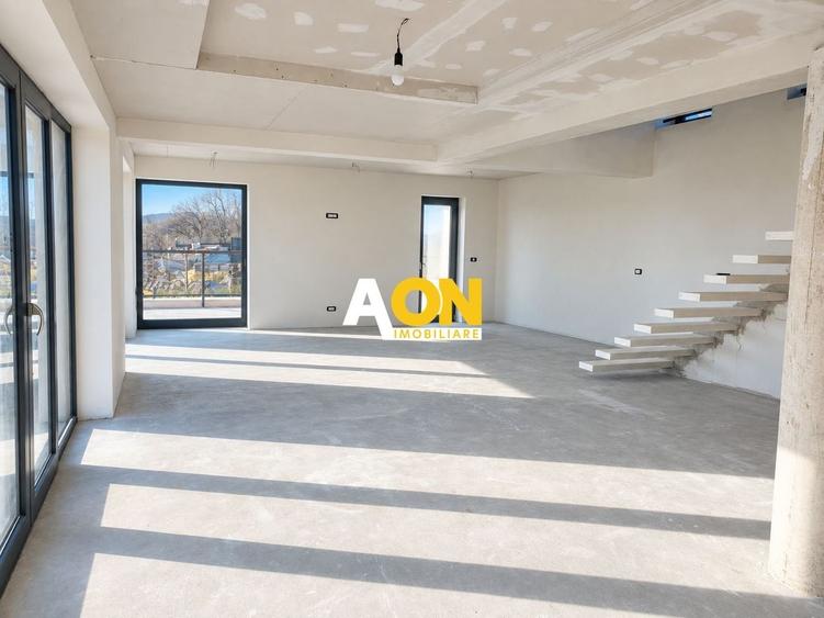 Casă individuală cu 4 camere cu Piscina în Micești
