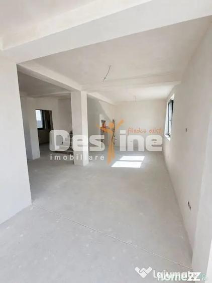 Casă cu 4 camere cu Teren 380 Mp în Central