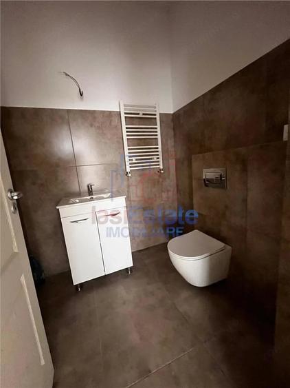 Spațiu comercial, de 108 mp, în Filiași