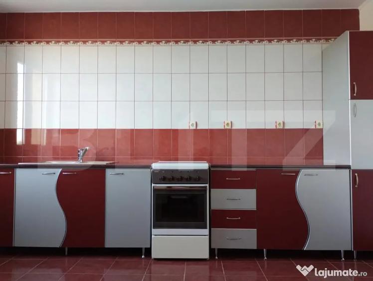Casă cu 4 camere cu Teren 639 Mp în Central