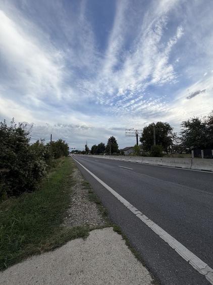 Teren 5.000 mp DN1 intravilan, intrare in Potigrafu, sens BucurestiPloiesti - 2