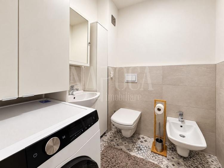Apartament cu 3 camere semidecomandat în Florești