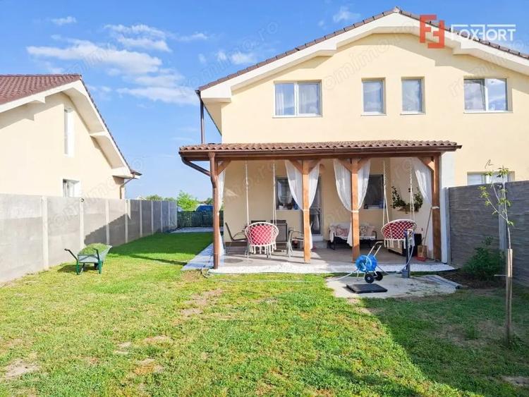 Casă cu 3 camere cu Teren 236 Mp în Bucovăț (Remetea Mare)