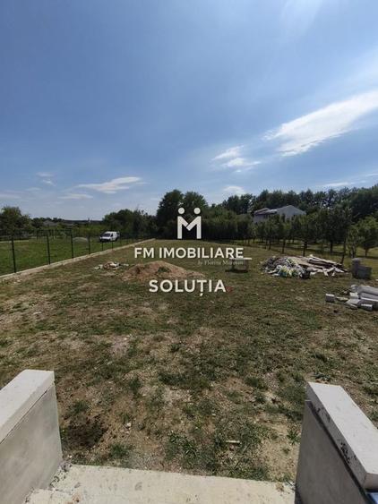 Casă cu 3 camere cu Teren 12 Mp în Tăuții-Măgherăuș