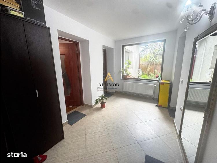Casă cu 2 camere în Bughea de Sus