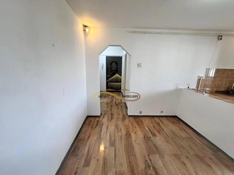 Apartament cu 2 camere decomandat în Mioriței