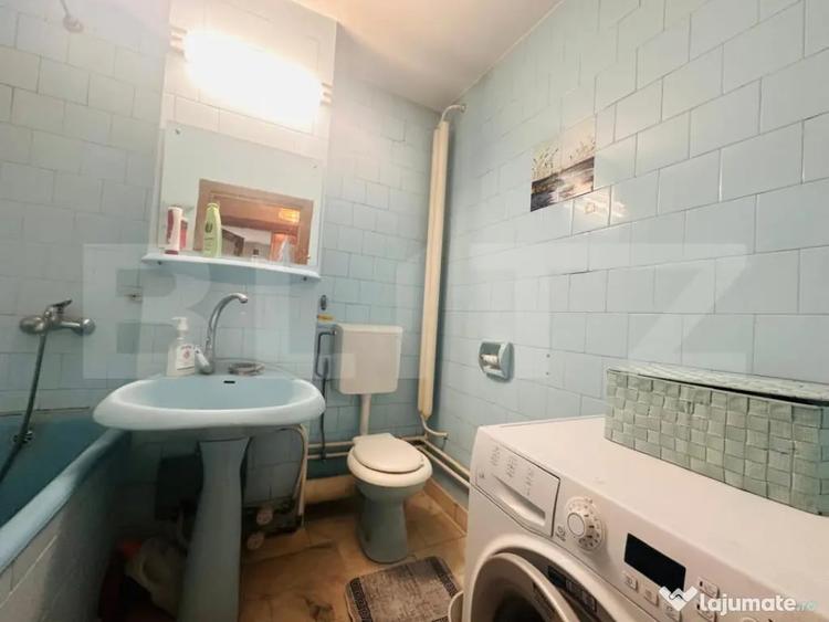 Apartament cu 4 camere decomandat, mobilat în Centru Civic