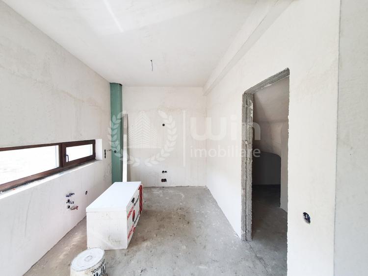 Duplex cu 4 camere cu Canalizare în Iris