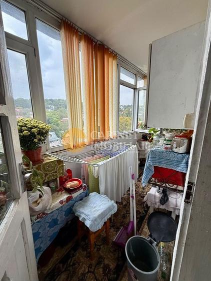 Apartament cu 3 camere decomandat, mobilat în Păcurari