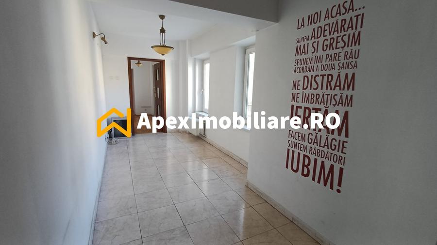 Apartament 4 camere de vanzare Unirii Parcare Privata / Garaj - 27