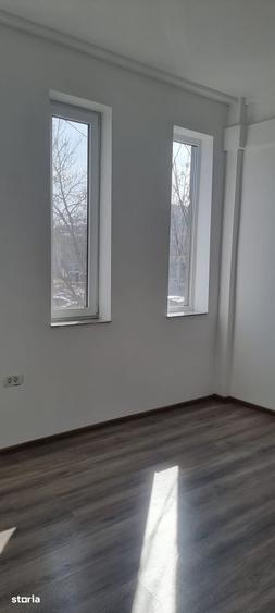 Spațiu comercial, de 25 mp, în Pelican