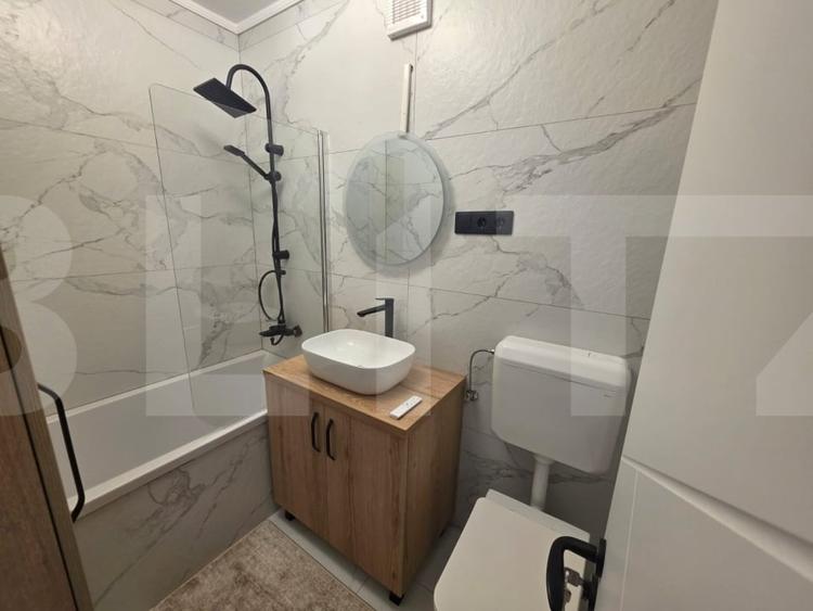 Apartament cu 2 camere decomandat, mobilat în Simeria