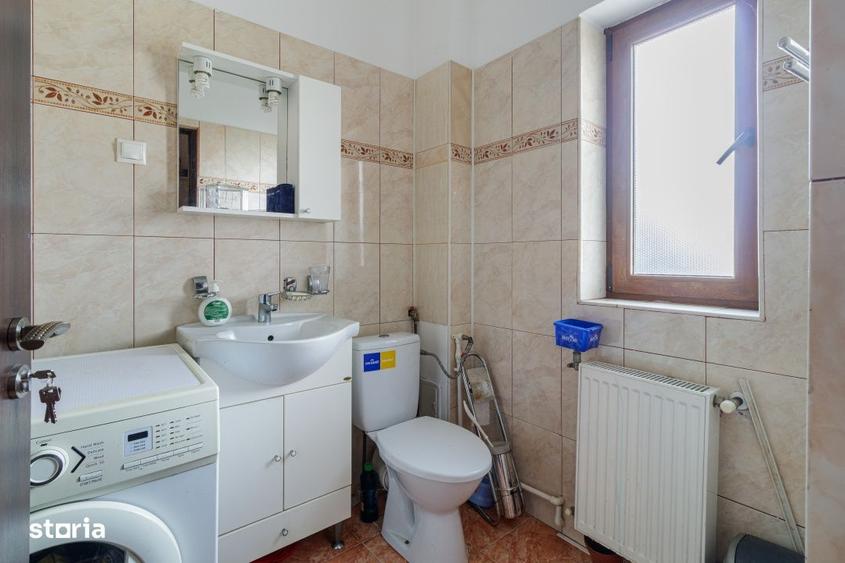 Casă cu 4 camere în Adunații-Copăceni
