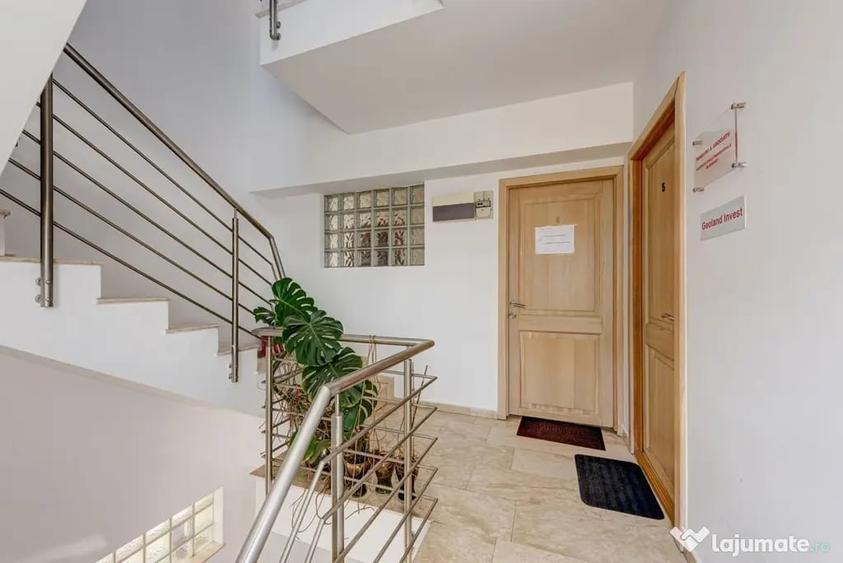 Casă cu 3 camere cu Teren 115 Mp în Drumul Sării
