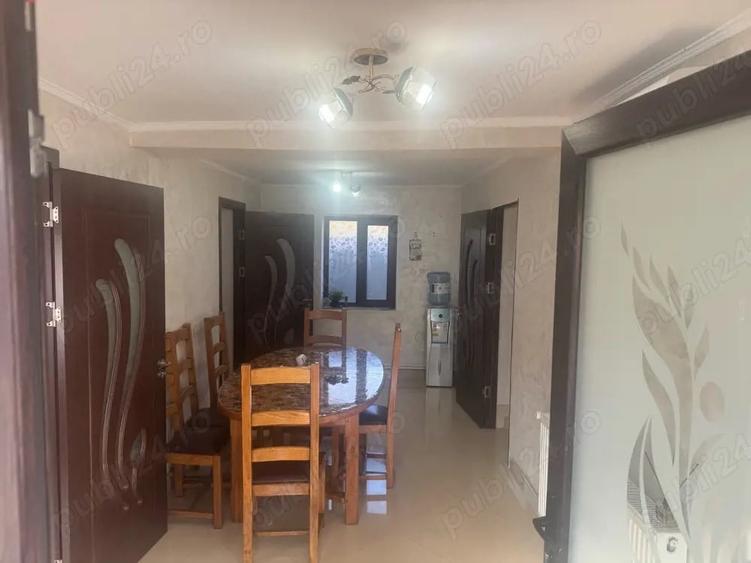 Casă cu 2 camere cu Teren 220 Mp în Central