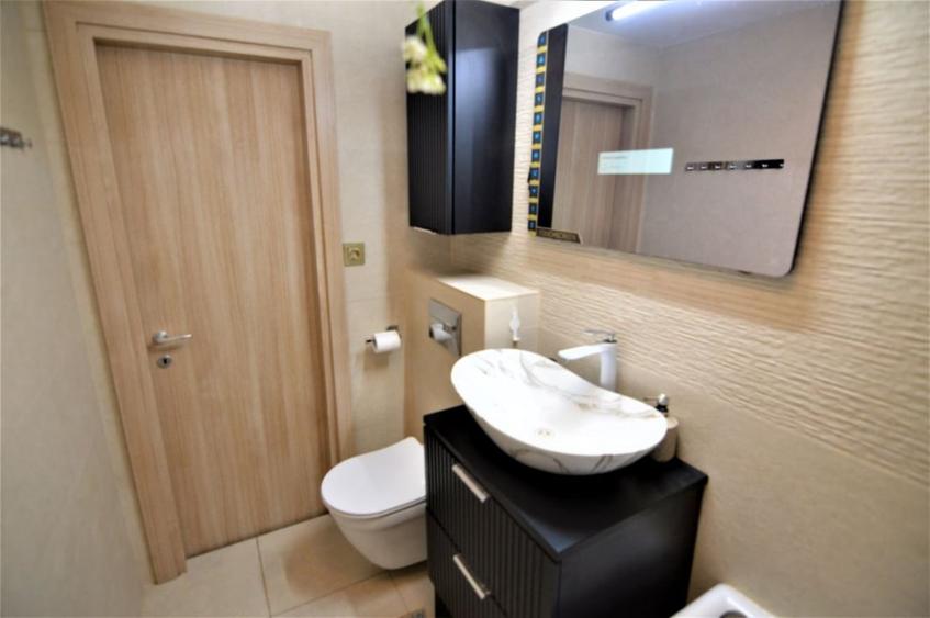 INCHIRIERE APARTAMENT 3 CAMERE B.DUL UNIRII – EMIL BOTTA - 18