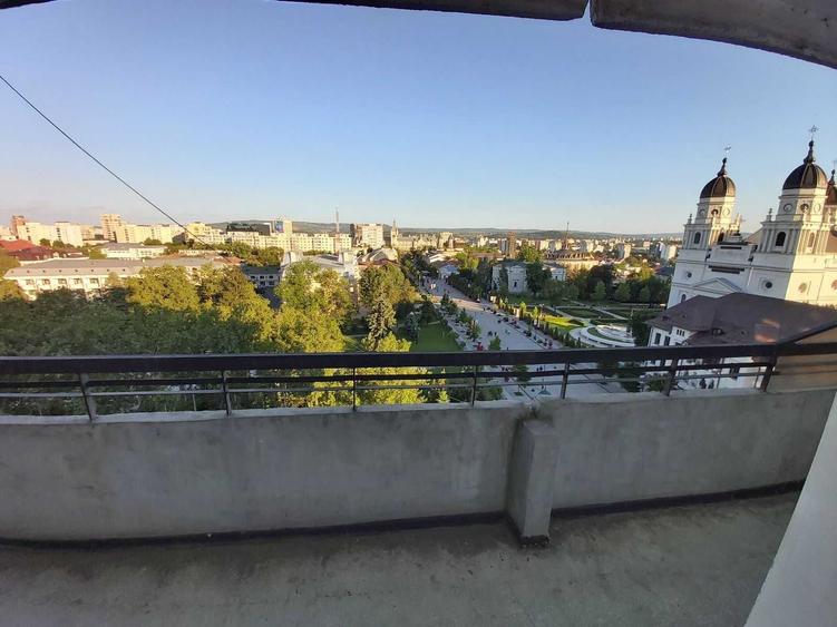 Garsonieră decomandată în Exterior Vest