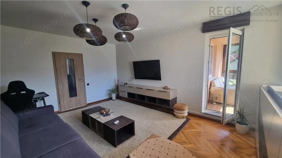 Apartament cu 3 camere, mobilat în Brașovul Vechi